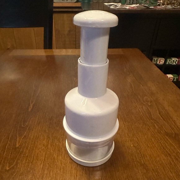 Other - White Food Chopper